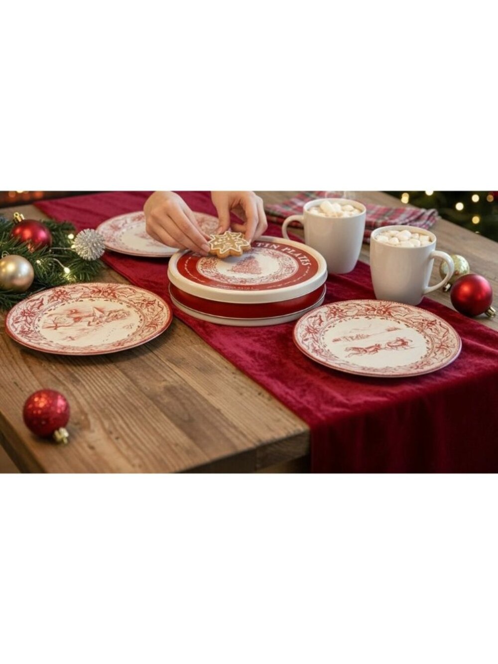 Holiday Tin Plates Set Of 4 Red & White Christmas Tree Design Tableware